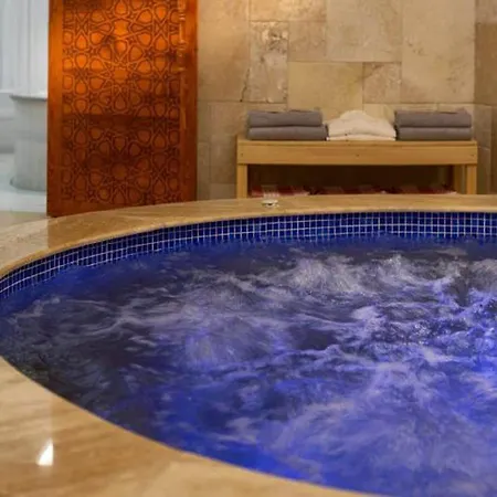 Ooda Kadikoey Hotel 2*