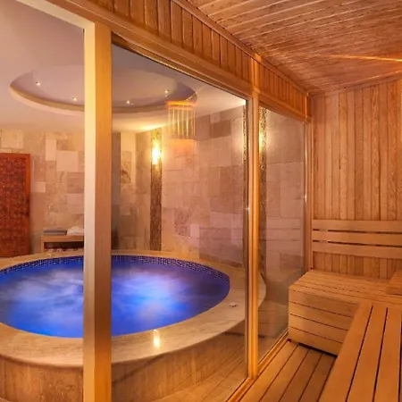 Ooda Kadikoey Hotel 2*