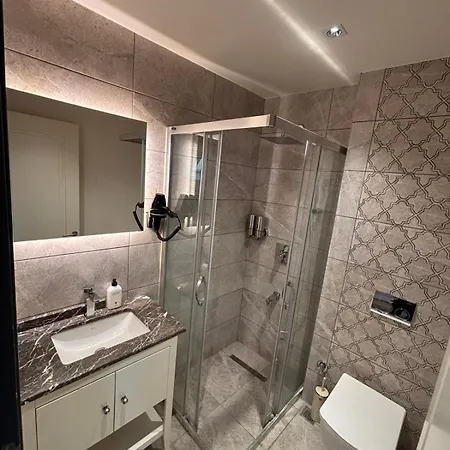 Ooda Kadikoey Hotel 2*